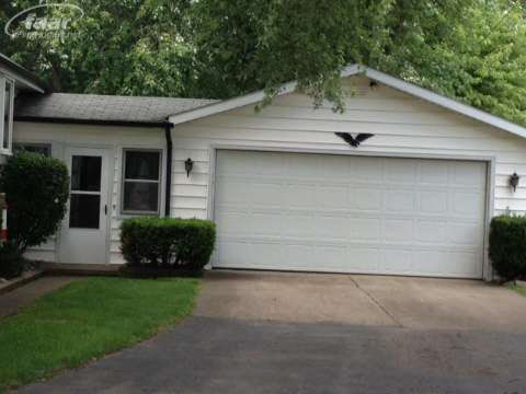 10257 Lapeer Road Davison, MI 48423 - Photo 6 of 15 20366487-5.JPG