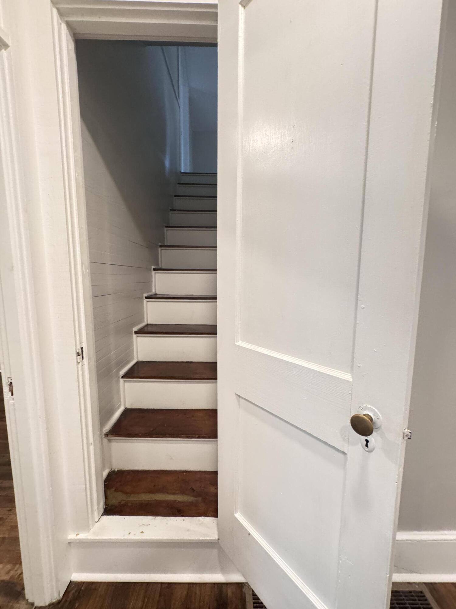 303 Warren Street Walterboro, SC 29488 - Photo 123 of 142 303 Warren Street