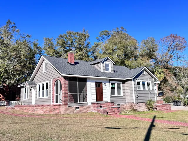 $459,000 | 303 Warren Street, Walterboro, SC 29488