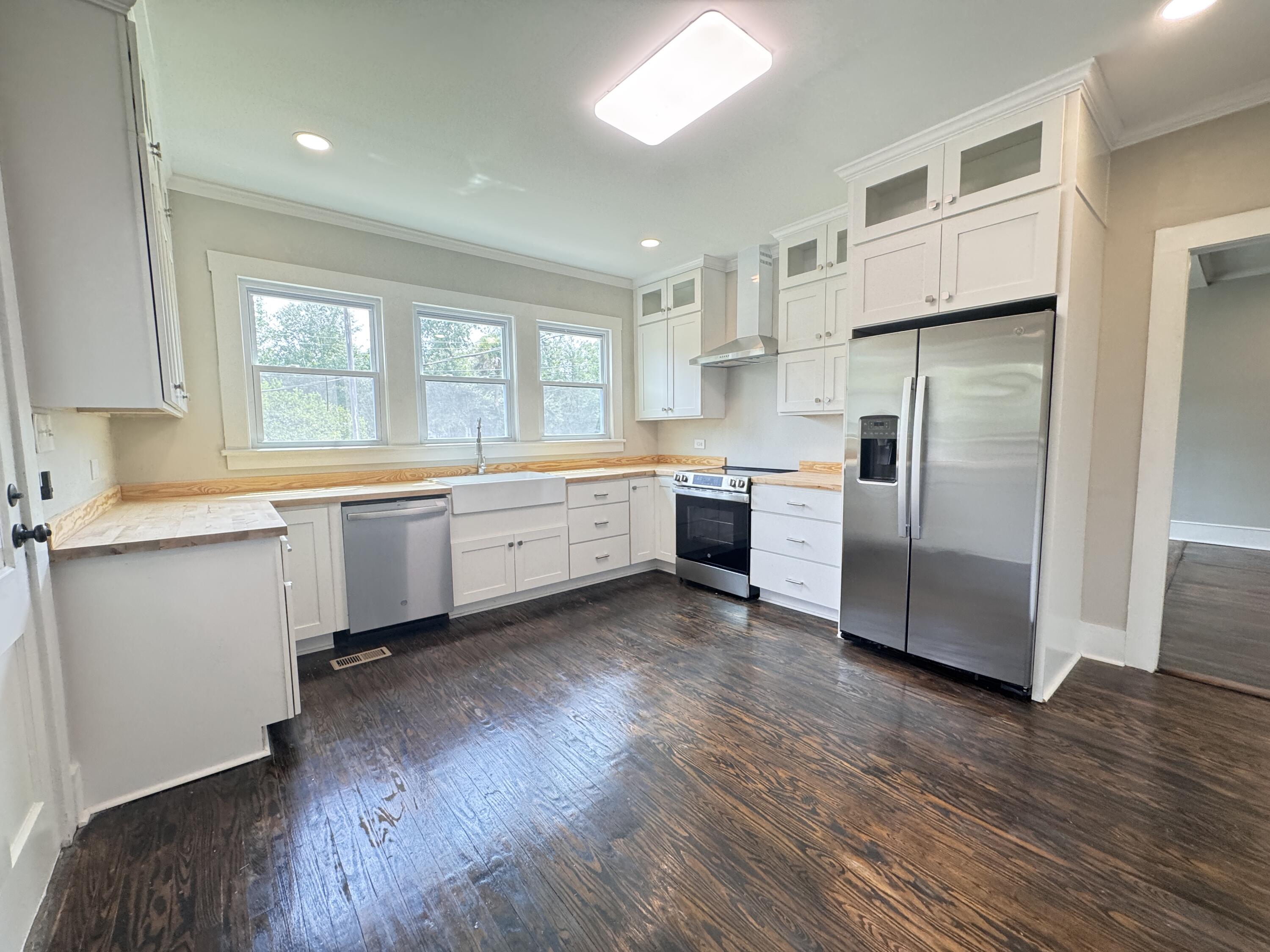 303 Warren Street Walterboro, SC 29488 - Photo 50 of 142 303 Warren Street