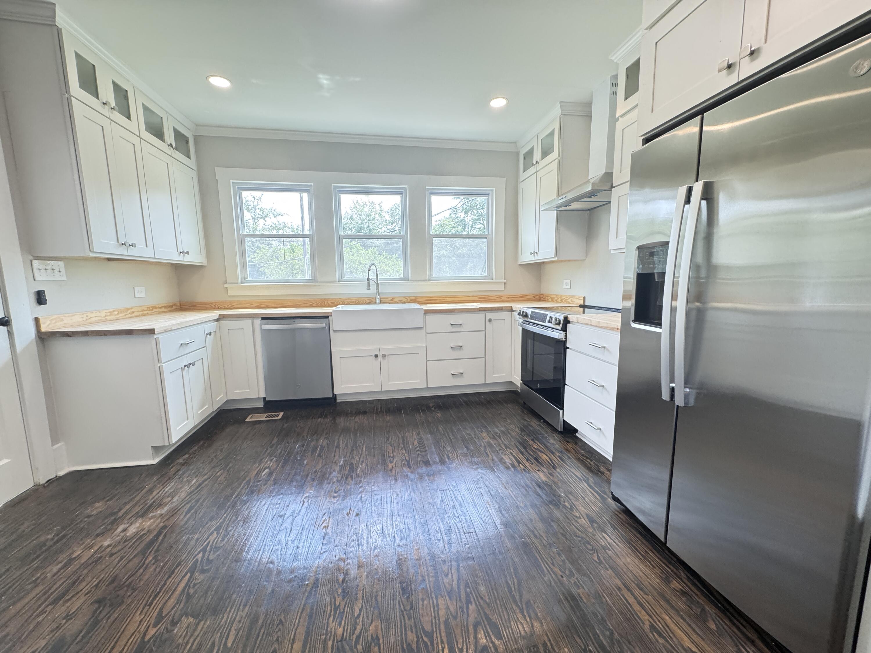 303 Warren Street Walterboro, SC 29488 - Photo 51 of 142 303 Warren Street