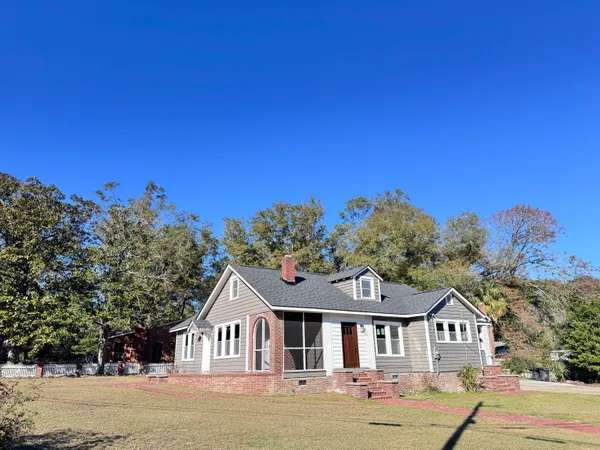 $459,000 | 303 Warren Street, Walterboro, SC 29488