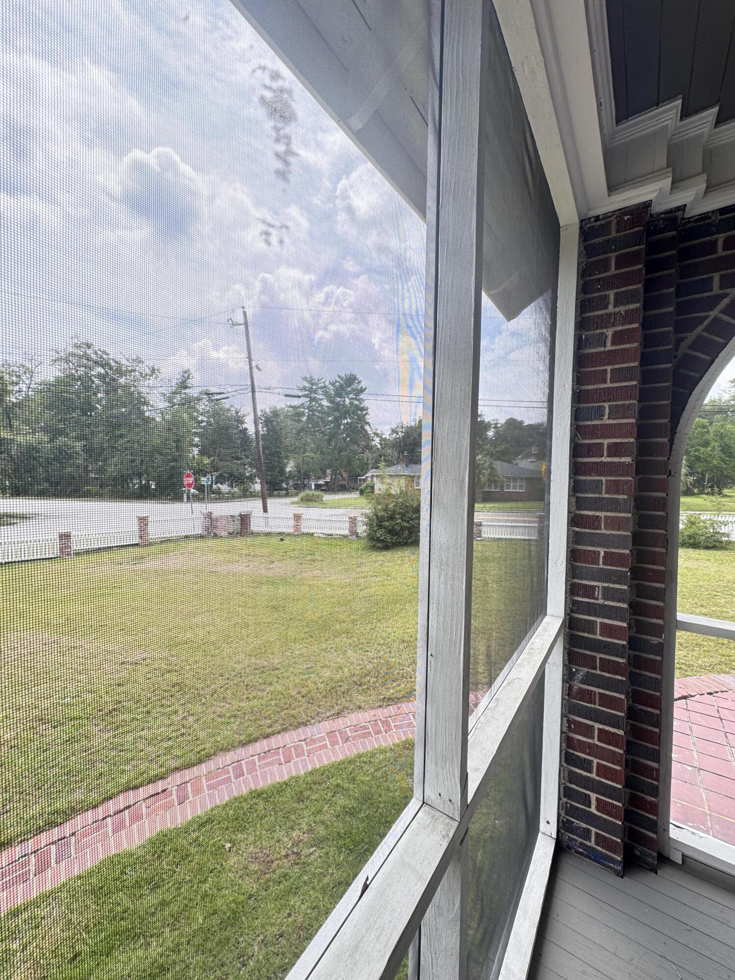 303 Warren Street Walterboro, SC 29488 - Photo 95 of 142 303 Warren Street