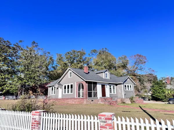 $459,000 | 303 Warren Street, Walterboro, SC 29488