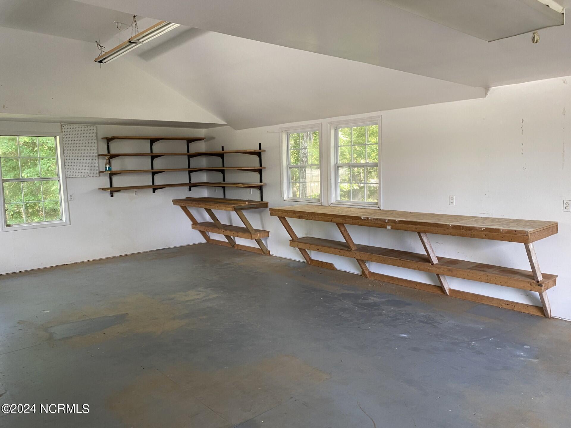 700 Crabtree Road Belhaven, NC 27810 - Photo 10 of 18 700 Crabtree Road detached garage - shop