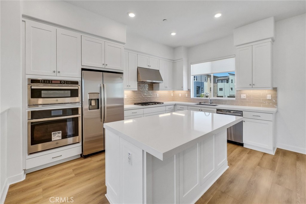 160 Restore Irvine, CA 92618 - Photo 14 of 50