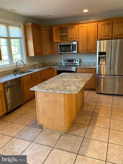 9527 Stottlemeyer Road Boonsboro, MD 21713 - Photo 7 of 29 Stainless steel appliances