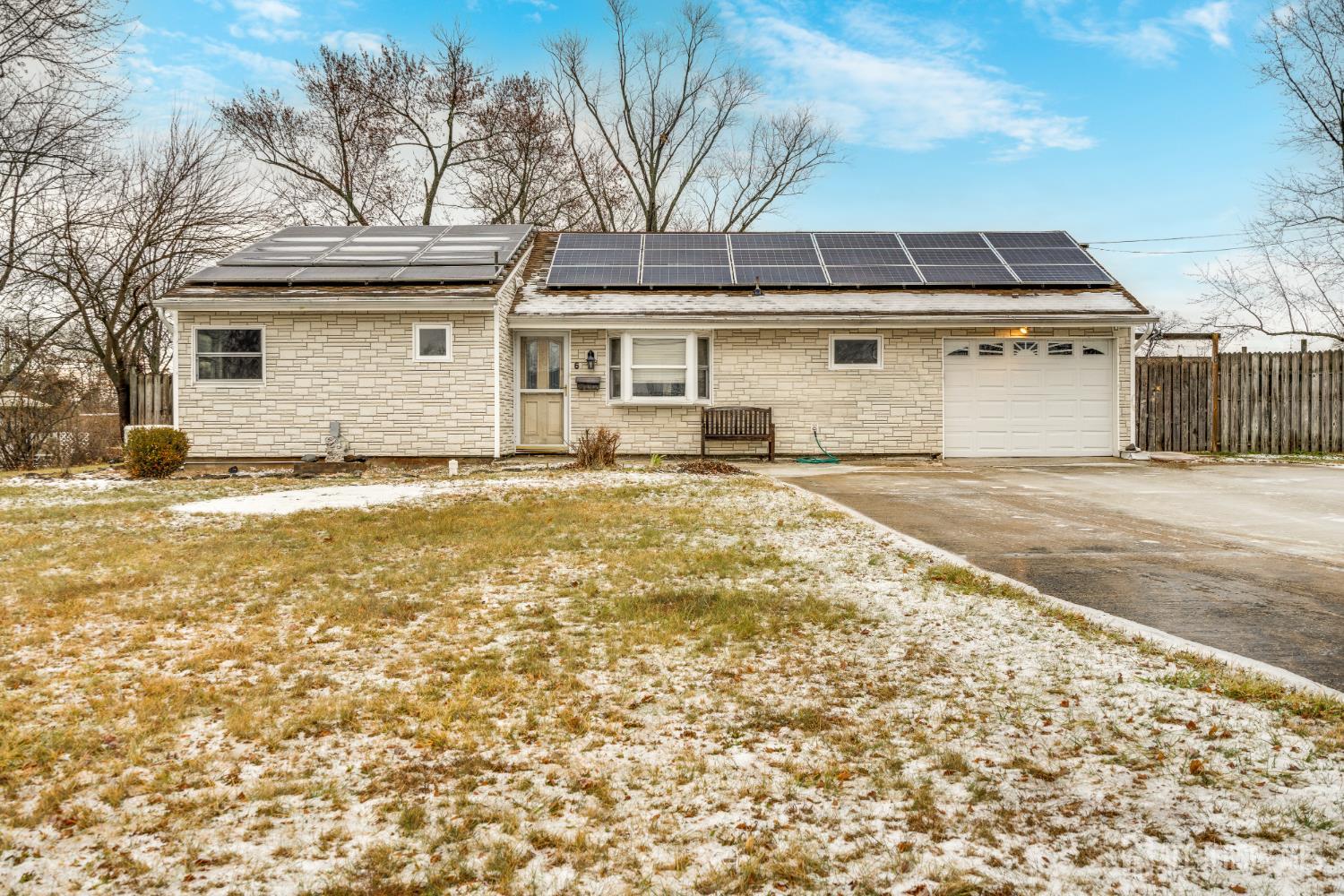 6 Woodrow Road Kendall Park, NJ 08824 - Photo 1 of 18 a front view of a house with a yard