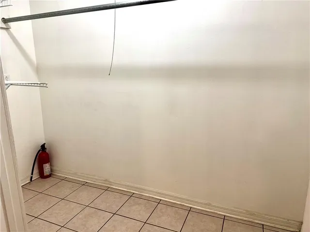 $225,000 | 1368 Maplewood Drive, Harvey, LA 70058