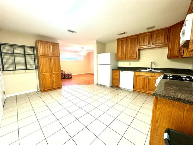 $225,000 | 1368 Maplewood Drive, Harvey, LA 70058