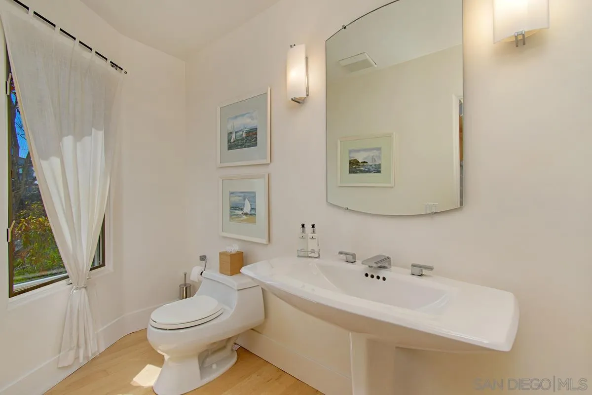 1506 Kearsarge Road La Jolla, CA 92037 - Photo 20 of 39