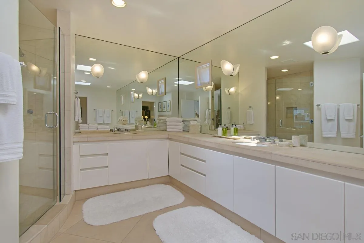 1506 Kearsarge Road La Jolla, CA 92037 - Photo 26 of 39