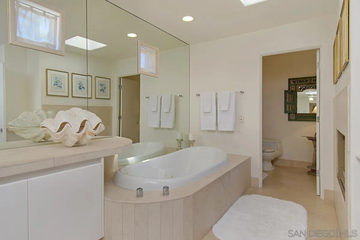 1506 Kearsarge Road La Jolla, CA 92037 - Photo 27 of 39