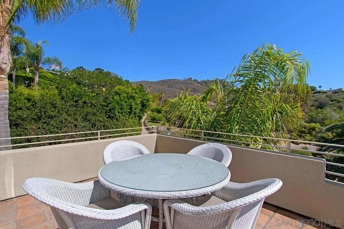 1506 Kearsarge Road La Jolla, CA 92037 - Photo 29 of 39