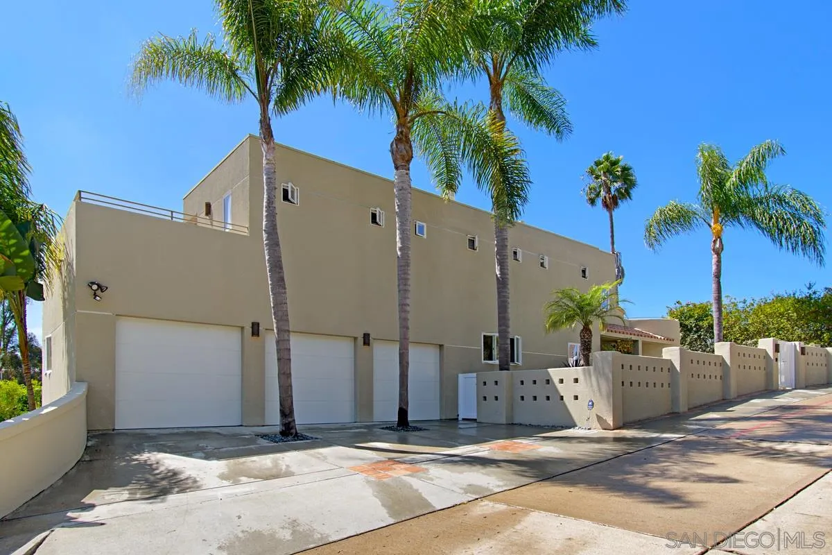 1506 Kearsarge Road La Jolla, CA 92037 - Photo 3 of 39