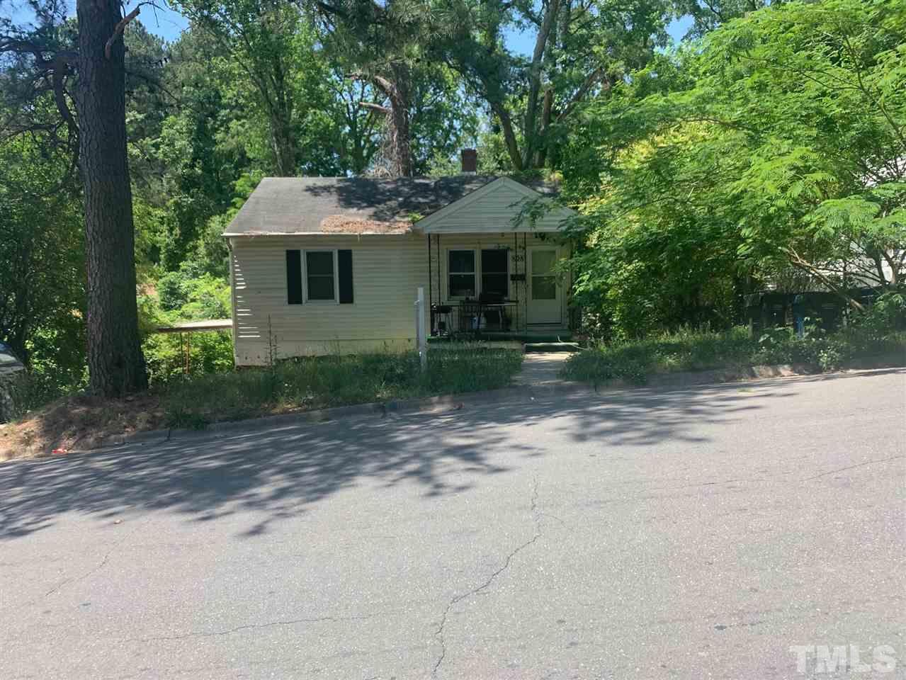 828 Ridgeway Avenue Durham, NC 27701 - Photo 3 of 3 Gallery Image 3