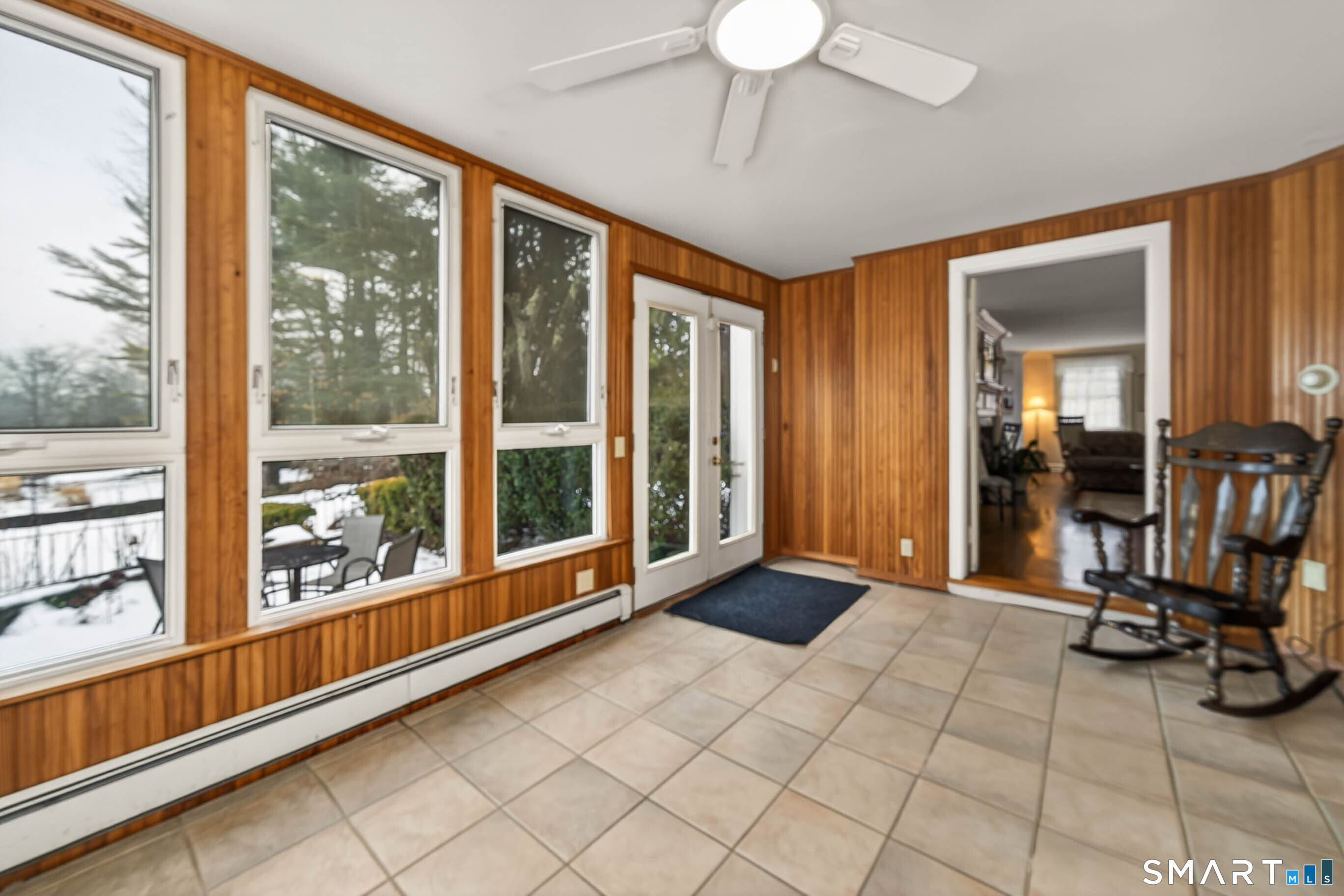 85 Cherry Hill Road Branford, CT 06405 - Photo 21 of 40 a view of a room with gym equipment