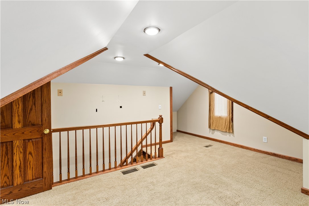 3079 Joslyn Road Cleveland, OH 44111 - Photo 26 of 35 Gallery Image 26