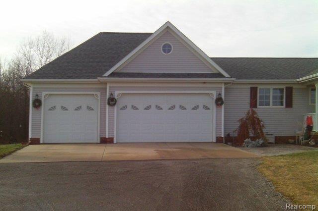 garage.JPG