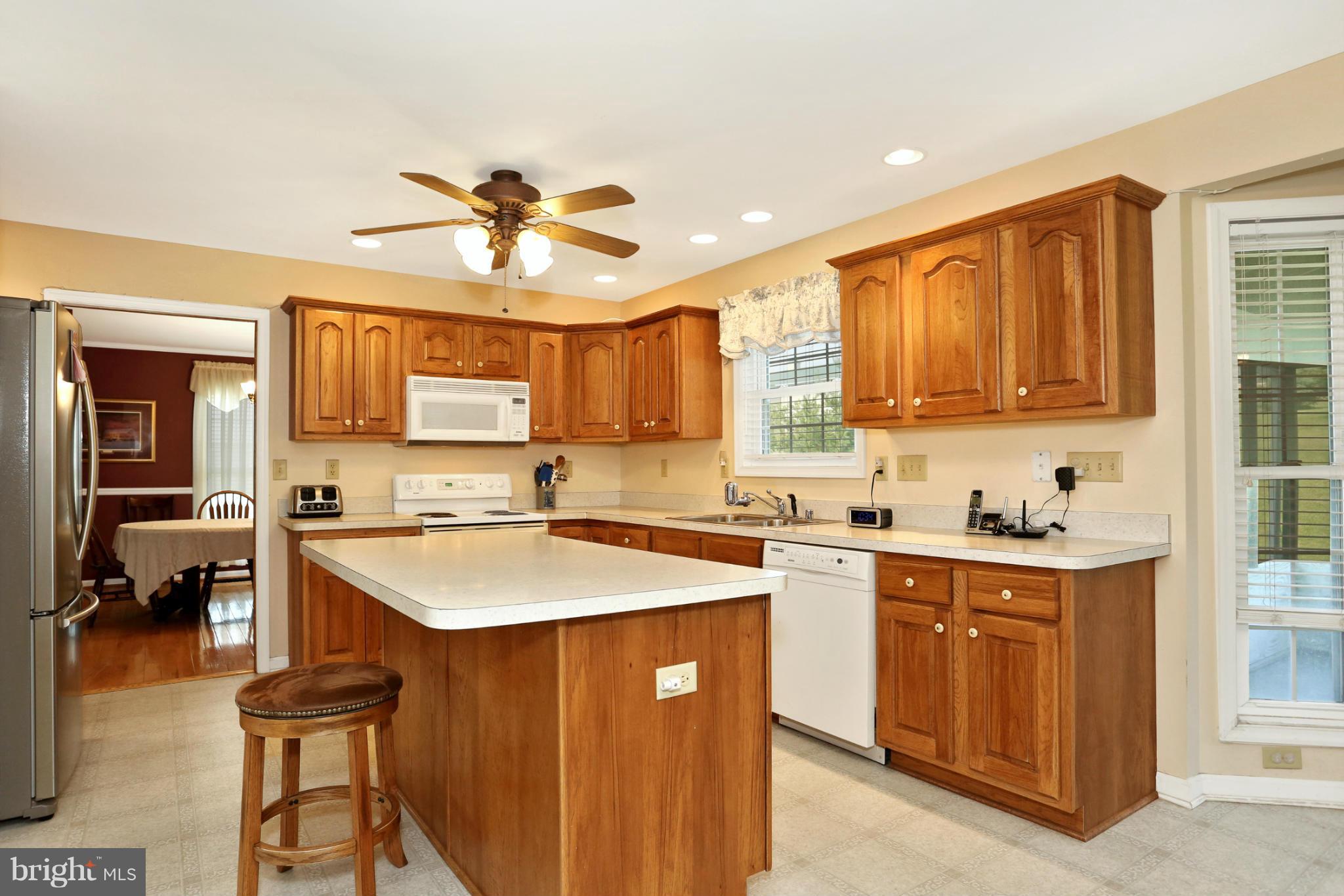 15178 Roddy Road Thurmont, MD 21788 - Photo 6 of 29 Kitchen