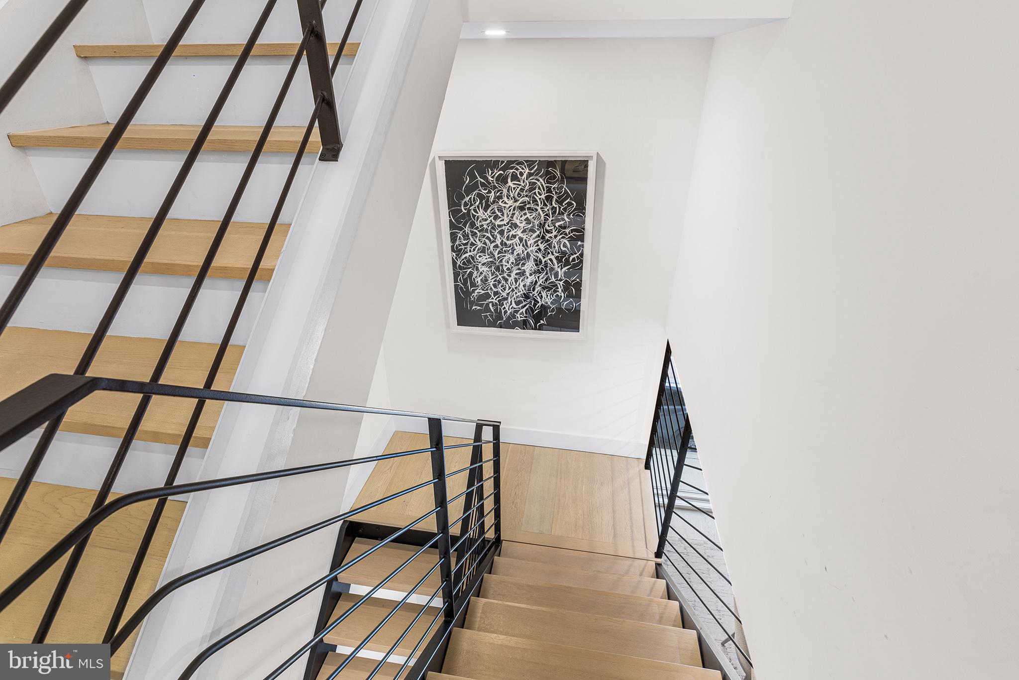 116 North Croskey Street Philadelphia, PA 19103 - Photo 40 of 57 a view of an entryway