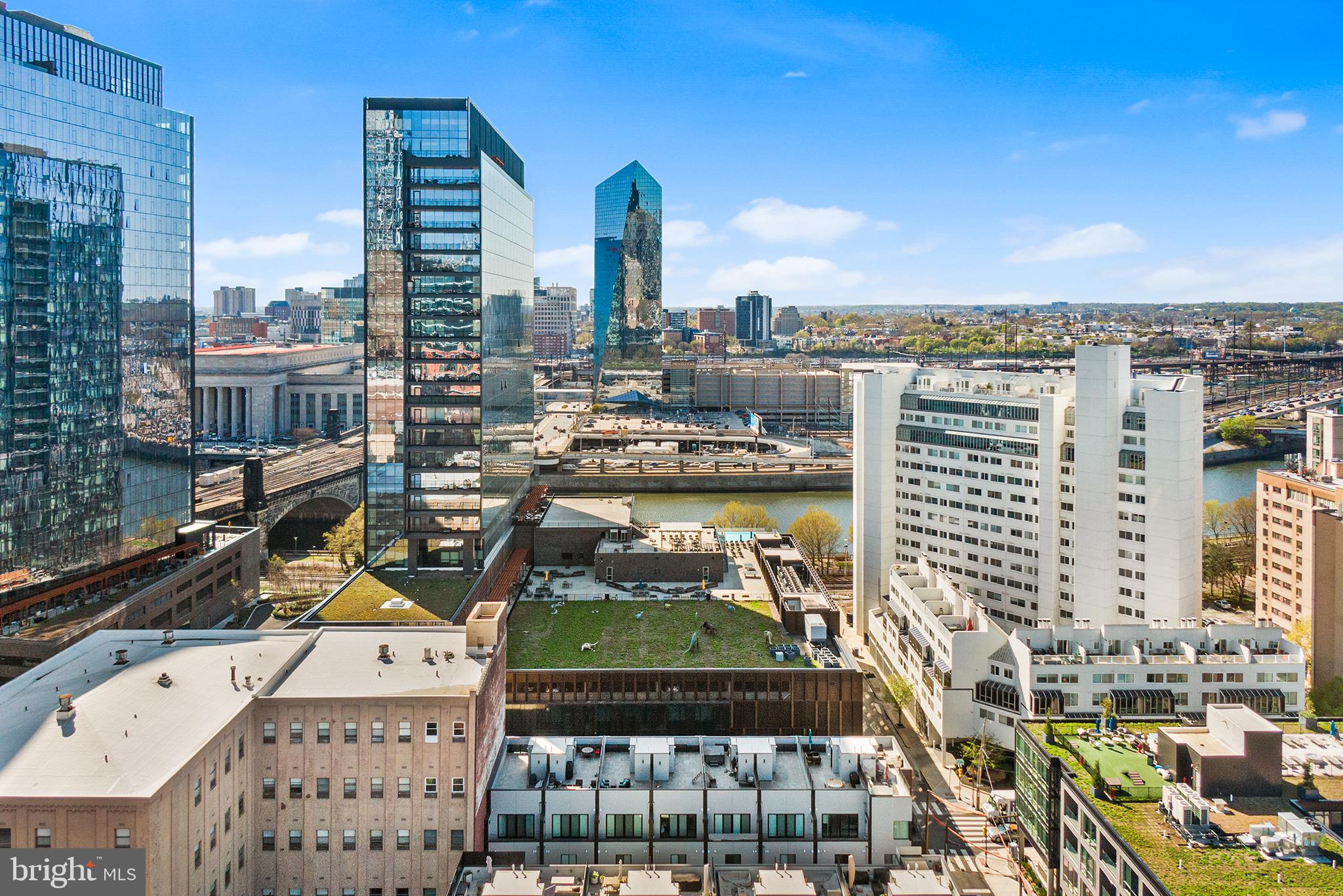 116 North Croskey Street Philadelphia, PA 19103 - Photo 53 of 57 a picture of city view