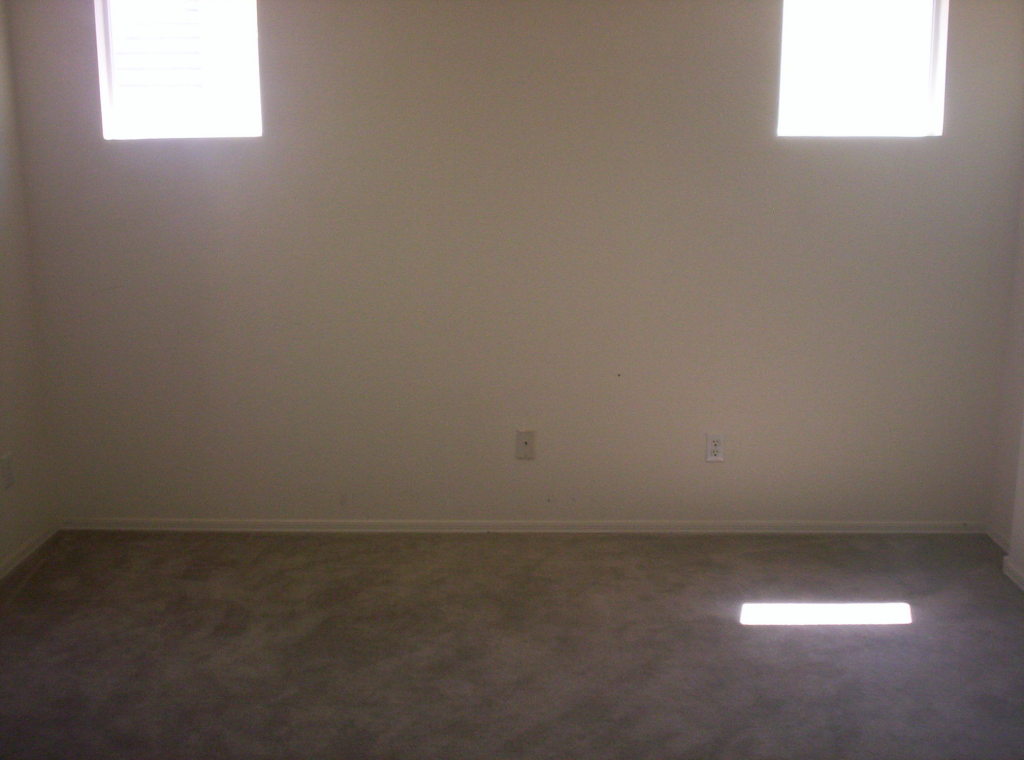 1505 East Romley Road Phoenix, AZ 85040 - Photo 4 of 6 Master Bedroom