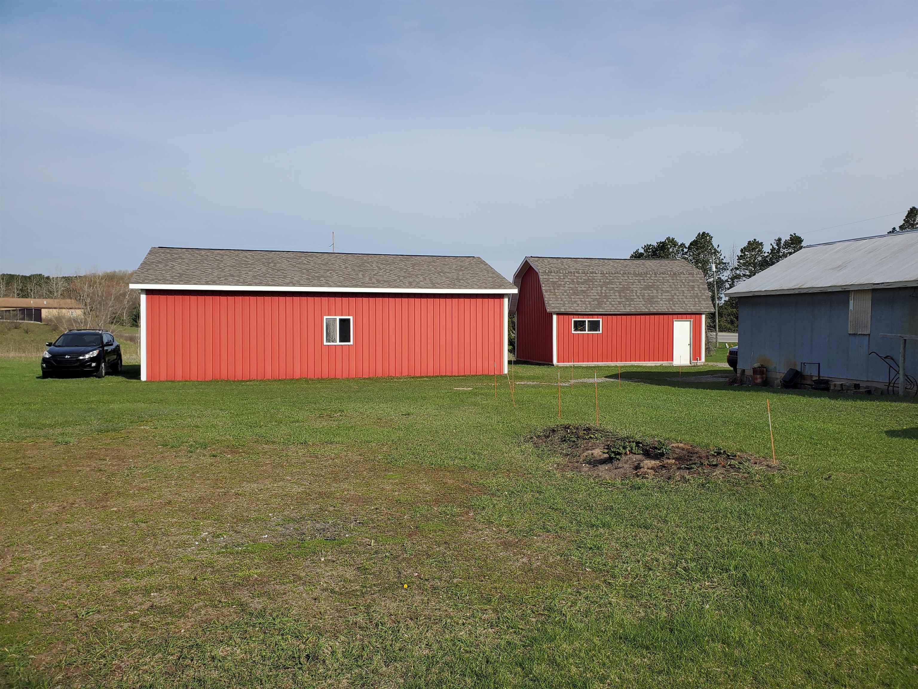 5855 Cedar Run Road Traverse City, MI 49685 - Photo 8 of 32