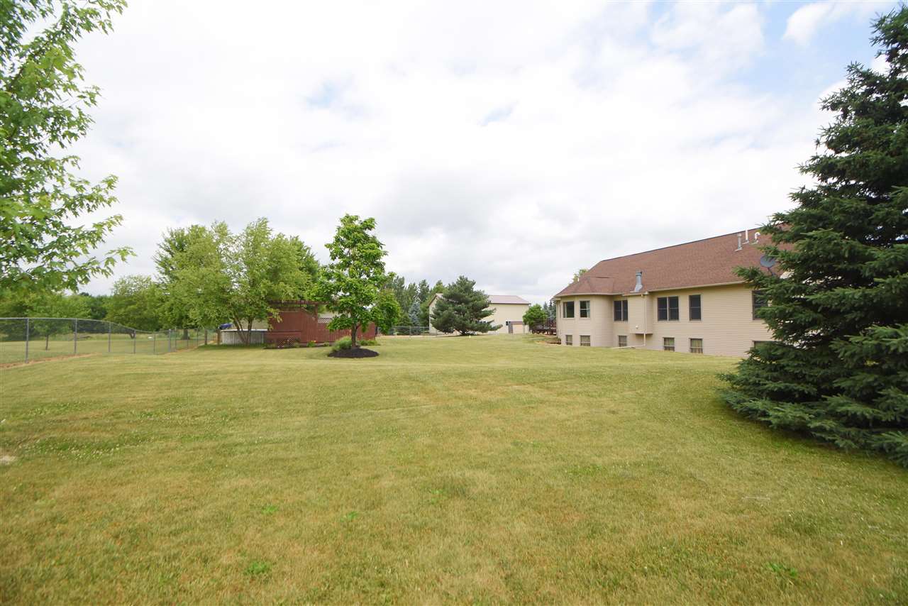 6252 Lemon Road Bancroft, MI 48414 - Photo 36 of 41 50069988-35.JPG