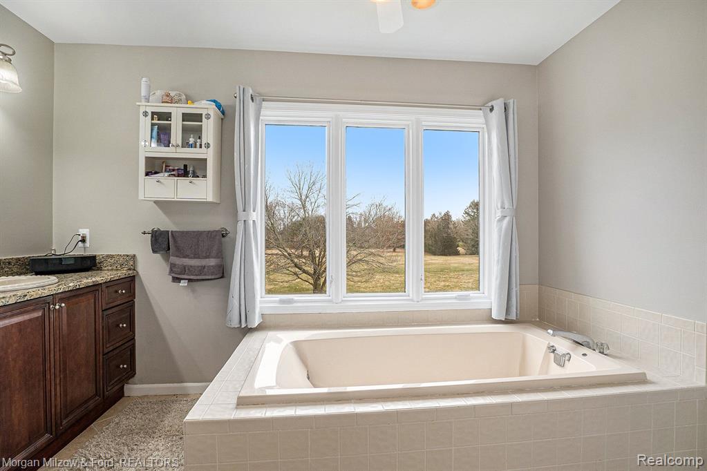 8482 Ranch Estates Road Clarkston, MI 48348 - Photo 26 of 46