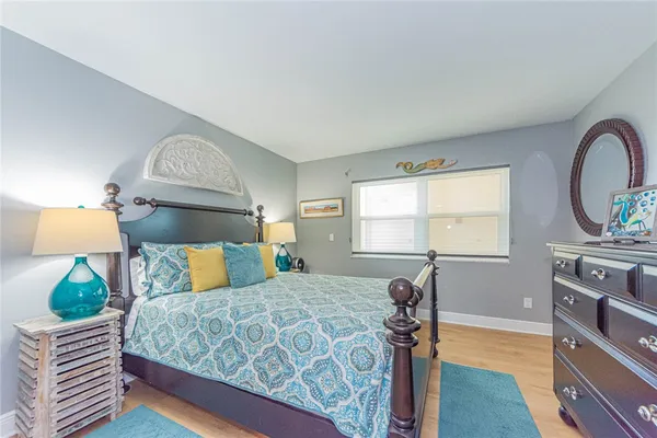 $6,300 | 1715 Ocean Drive, Unit 3B, Vero Beach, FL 32963