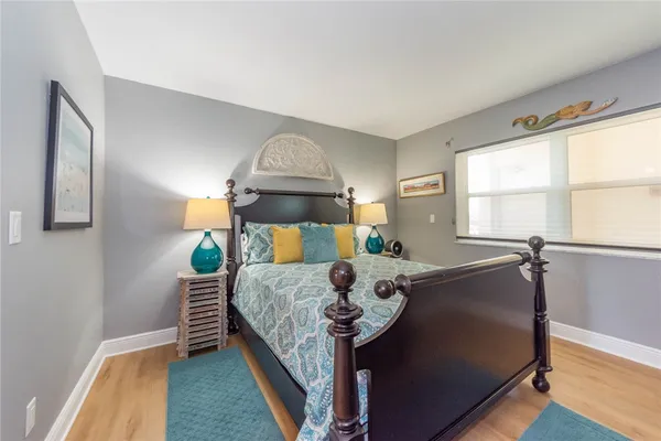 $6,300 | 1715 Ocean Drive, Unit 3B, Vero Beach, FL 32963