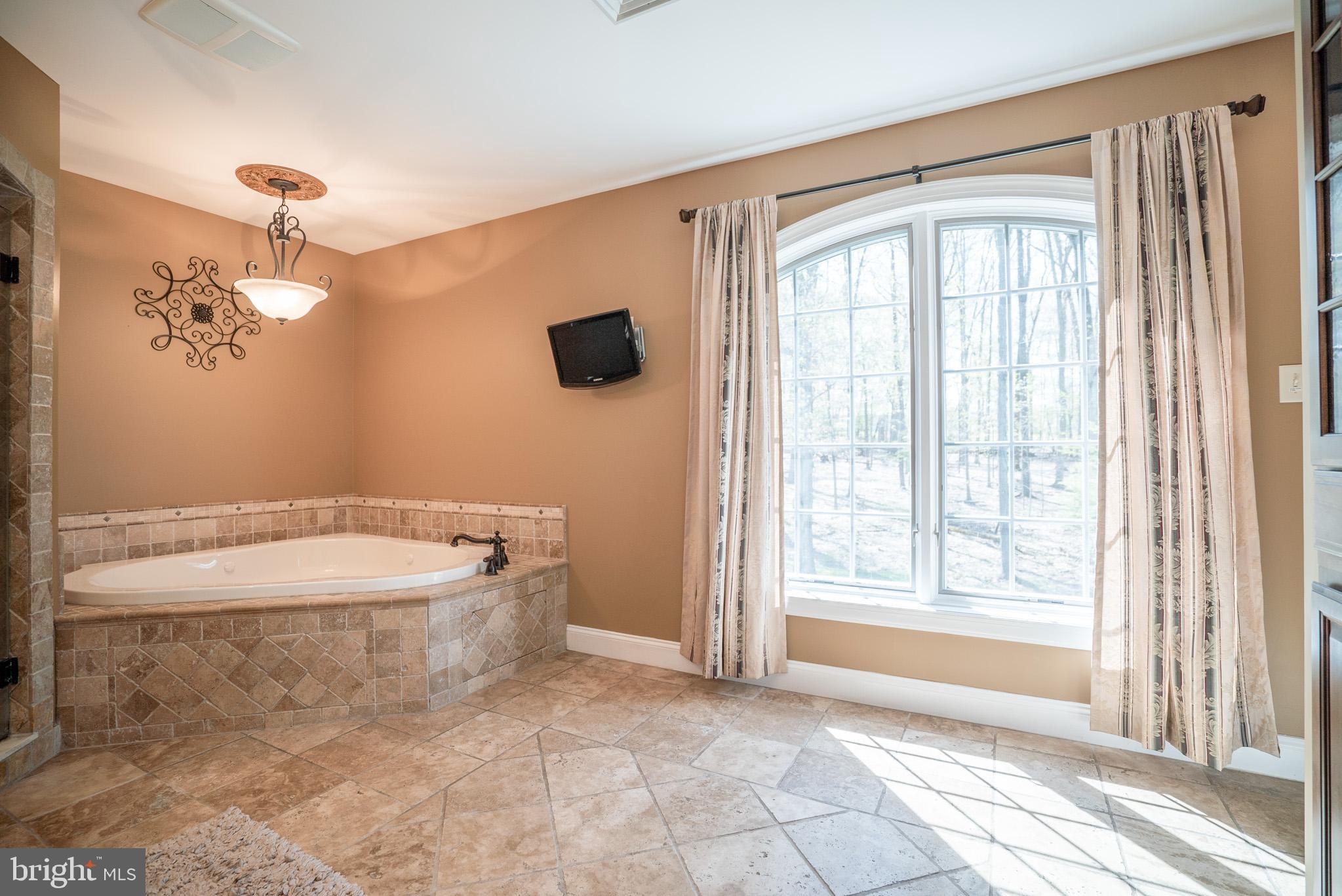 267 Creek Road Doylestown, PA 18901 - Photo 26 of 50