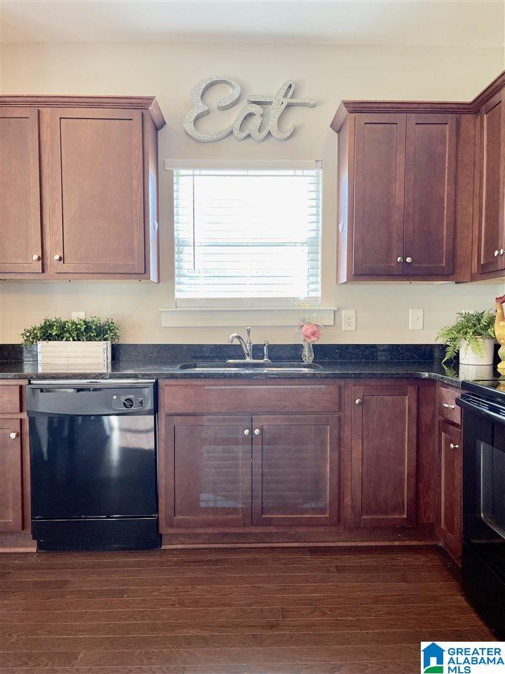 4317 Segars Cove Bessemer, AL 35022 - Photo 14 of 34