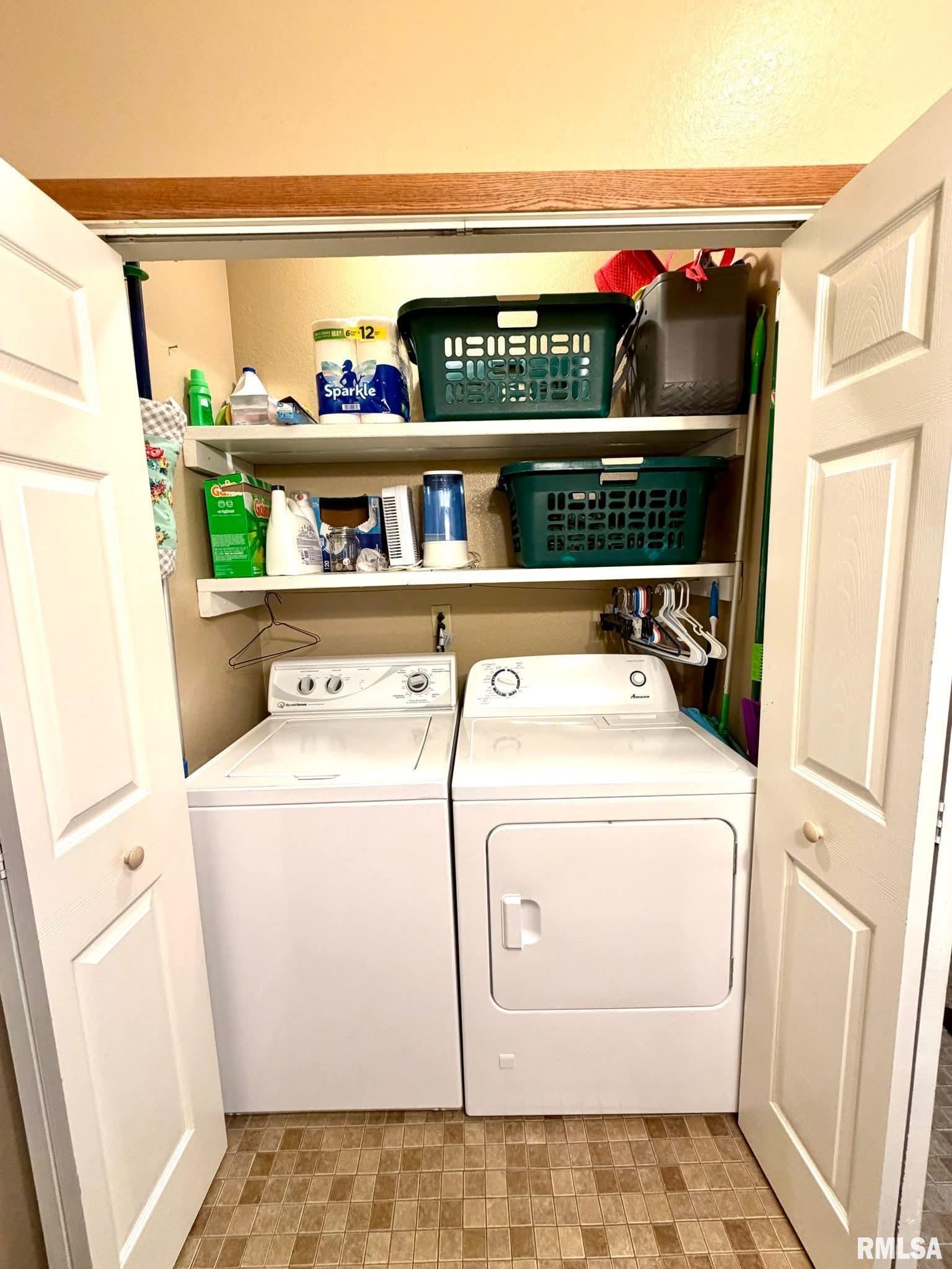 1255 East Chestnut Street Canton, IL 61520 - Photo 20 of 53