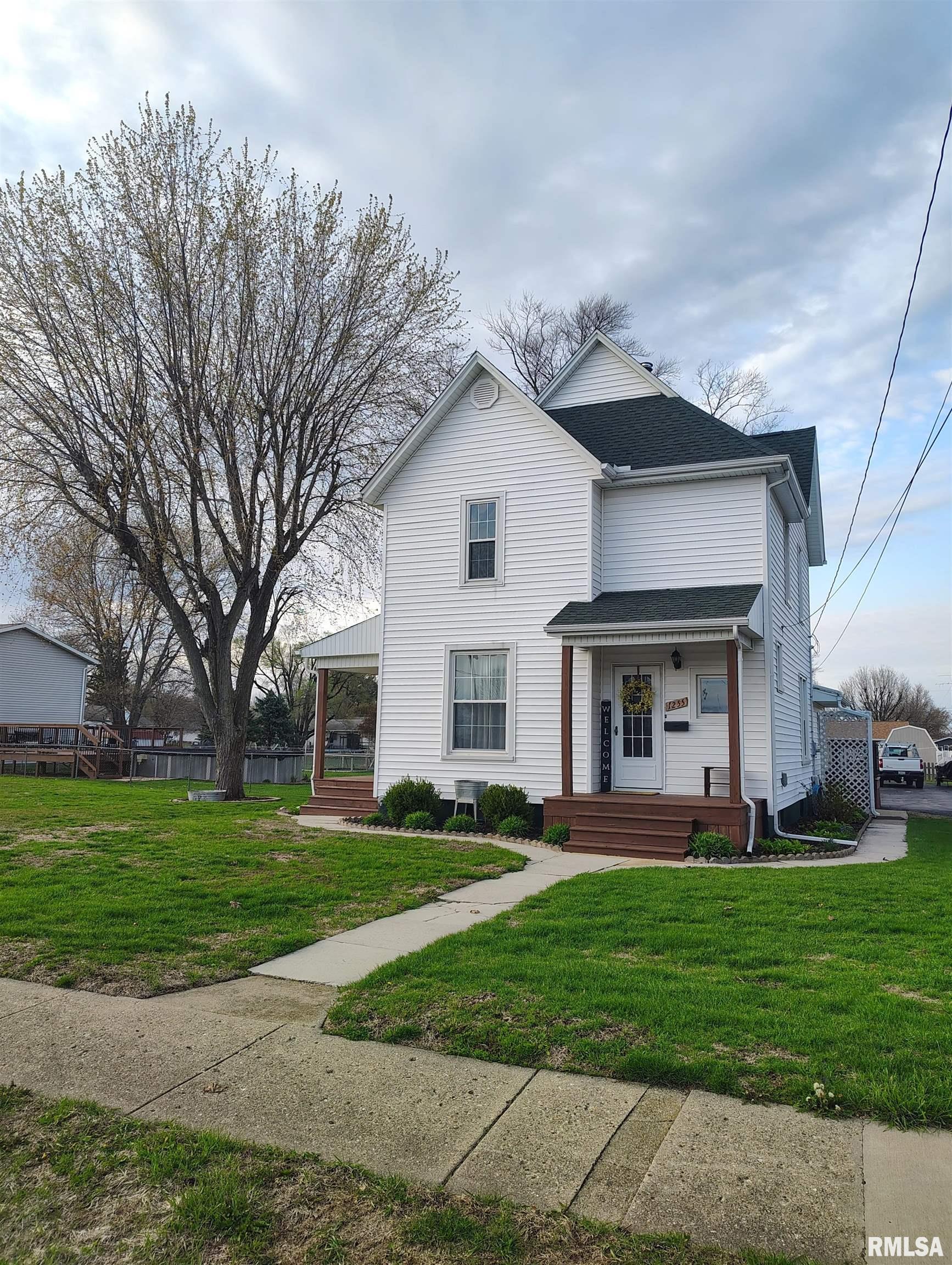 1255 East Chestnut Street Canton, IL 61520 - Photo 3 of 53