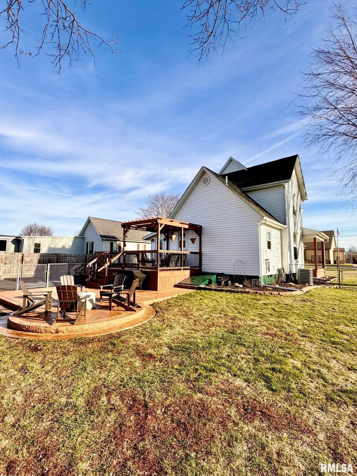 1255 East Chestnut Street Canton, IL 61520 - Photo 6 of 53