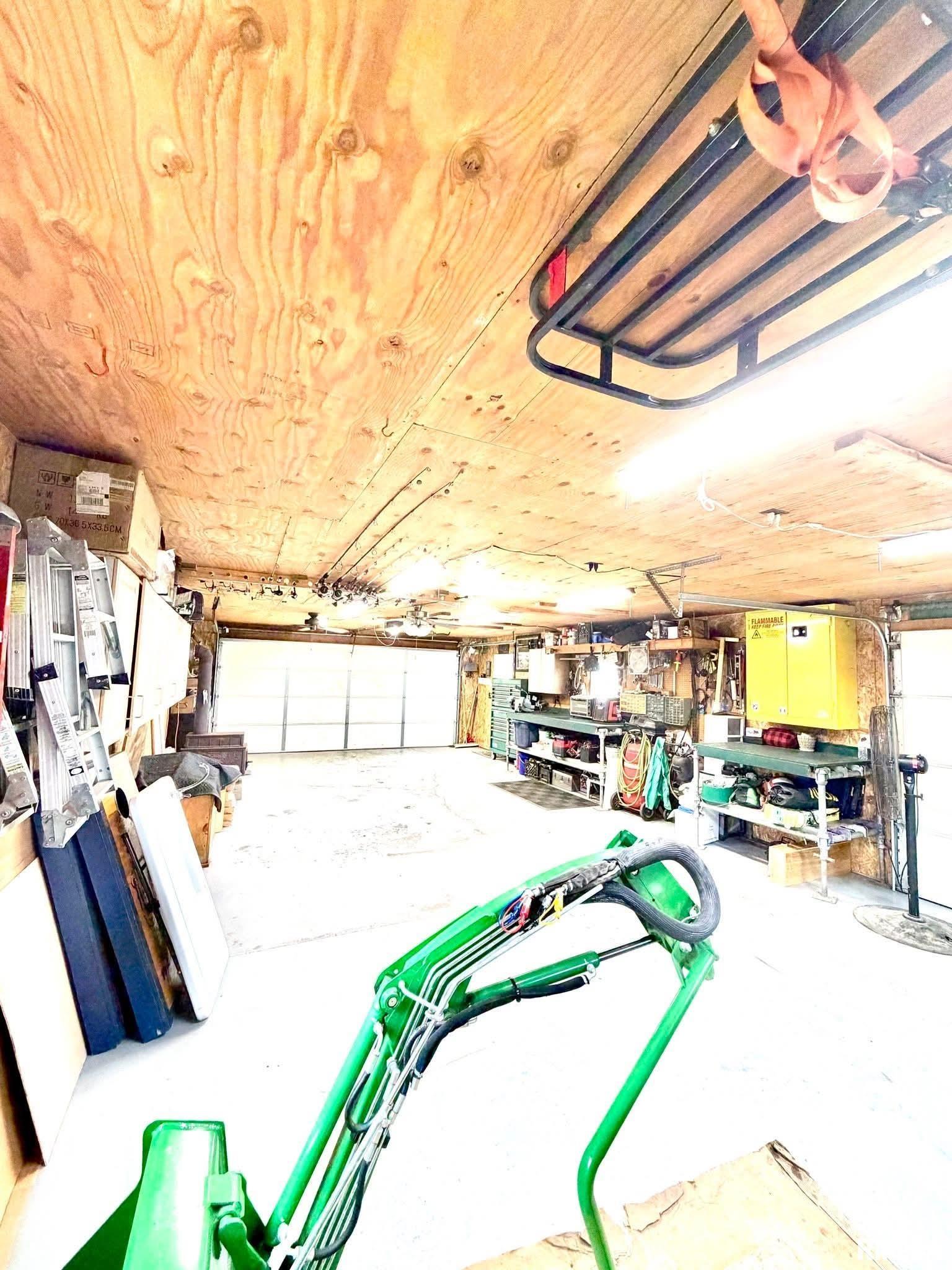 1255 East Chestnut Street Canton, IL 61520 - Photo 10 of 53