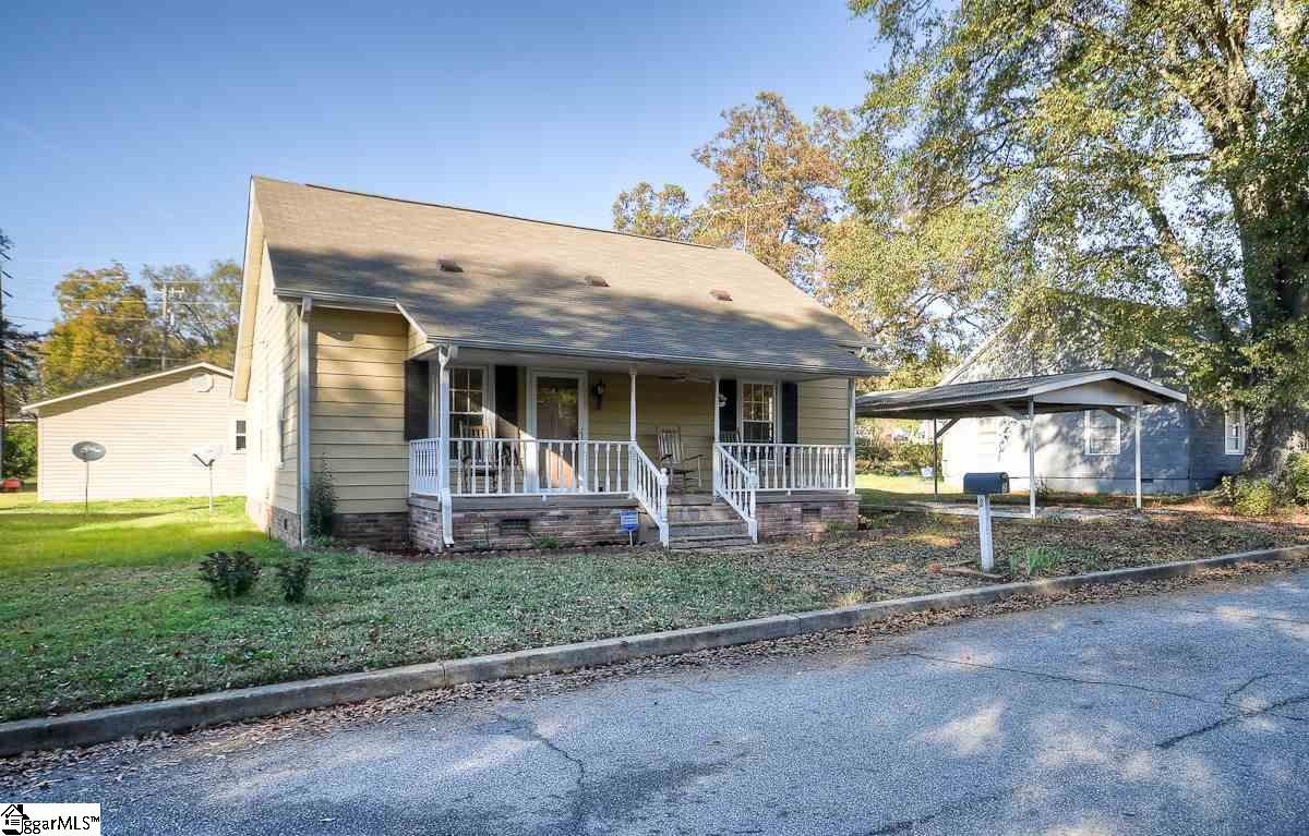 2 Gallivan Street Greer, SC 29650 - Photo 3 of 33 Gallery Image 3