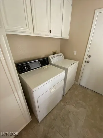 $1,800 | 4604 Snowpoint Court, Las Vegas, NV 89130