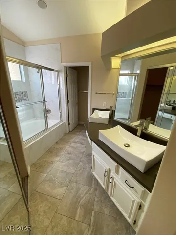 $1,800 | 4604 Snowpoint Court, Las Vegas, NV 89130