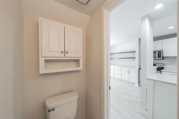 $2,100 | 193 Merlin Way, Euless, TX 76039
