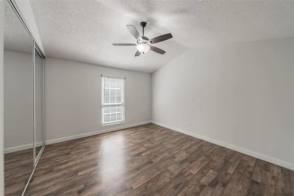 $2,100 | 193 Merlin Way, Euless, TX 76039