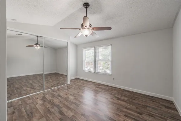 $2,100 | 193 Merlin Way, Euless, TX 76039