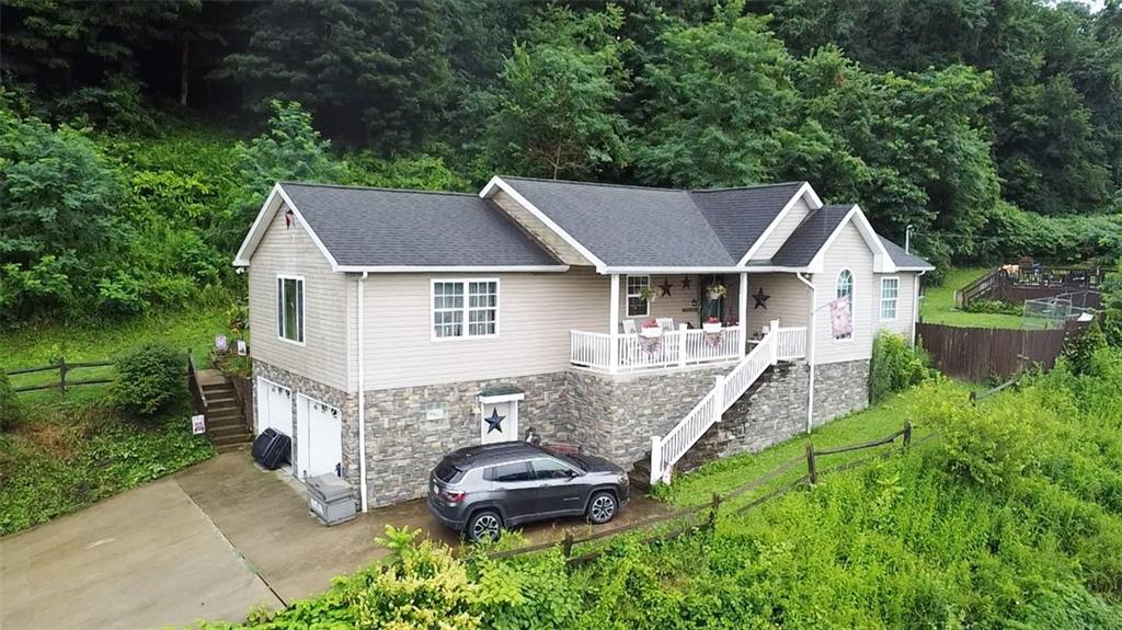 881 Morgantown Road Point Marion, PA 15474 - Photo 2 of 8