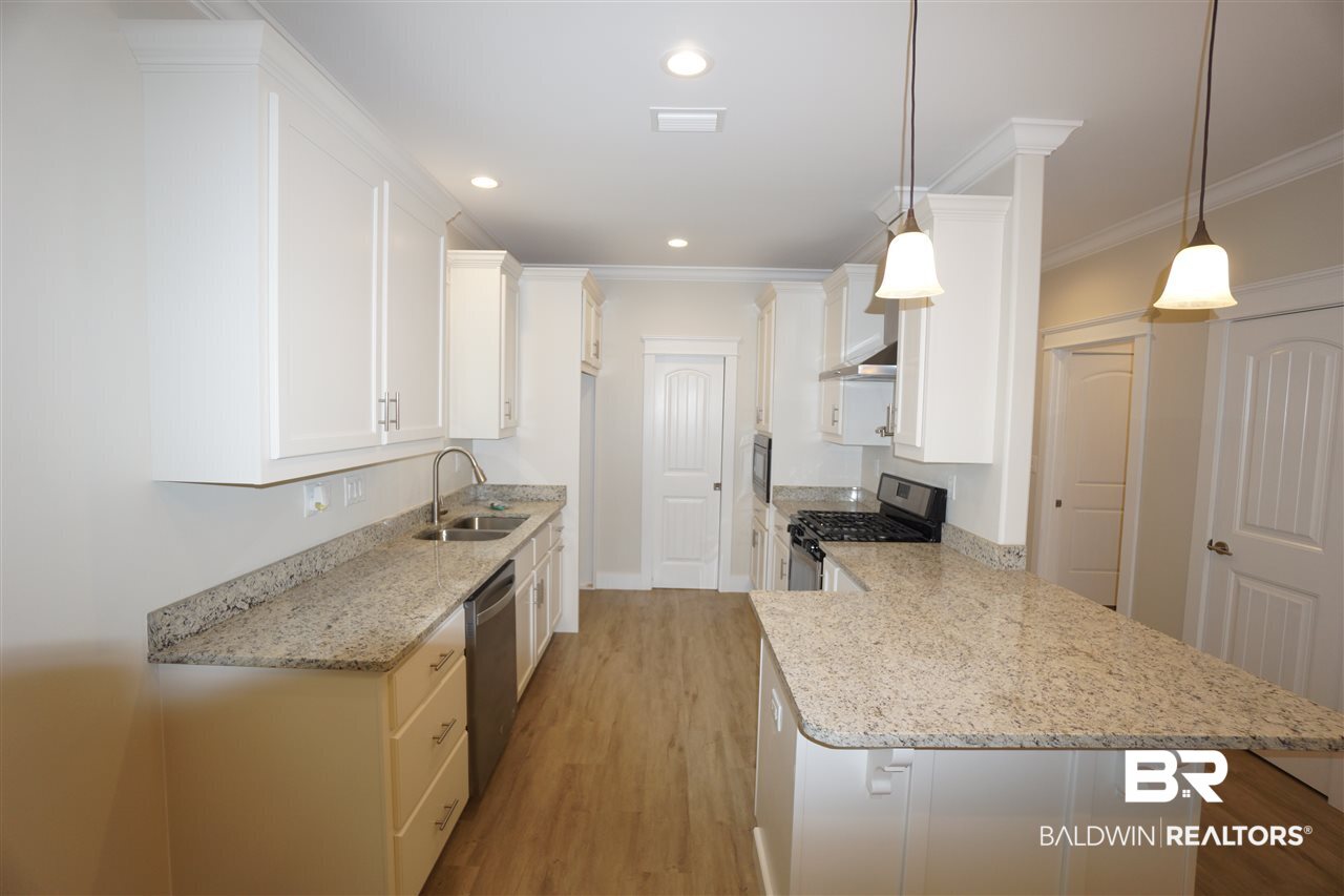 8221 Carmel Circle Foley, AL 36535 - Photo 4 of 11
