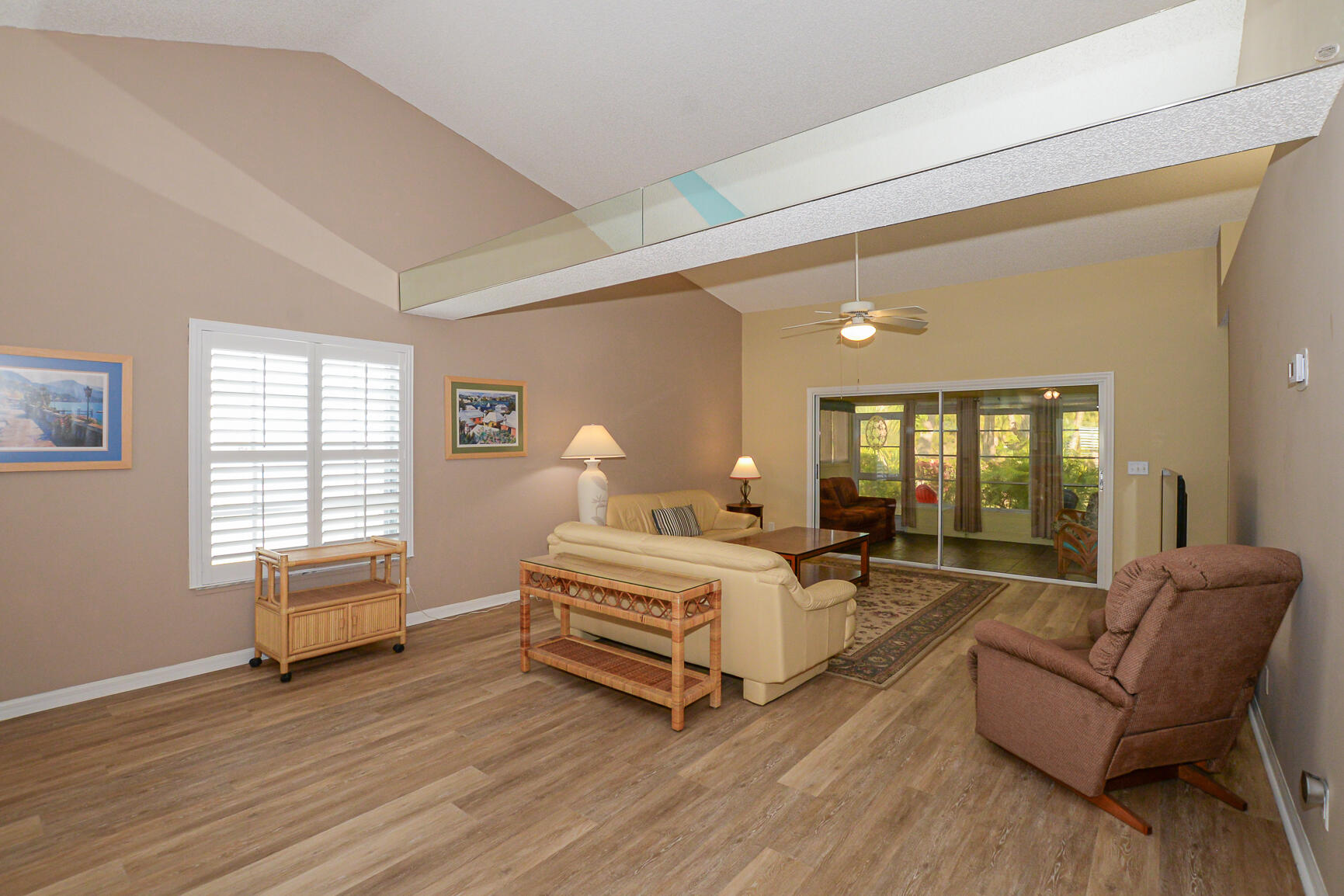 4064 Gator Trace Road Fort Pierce, FL 34982 - Photo 9 of 29 Living Room