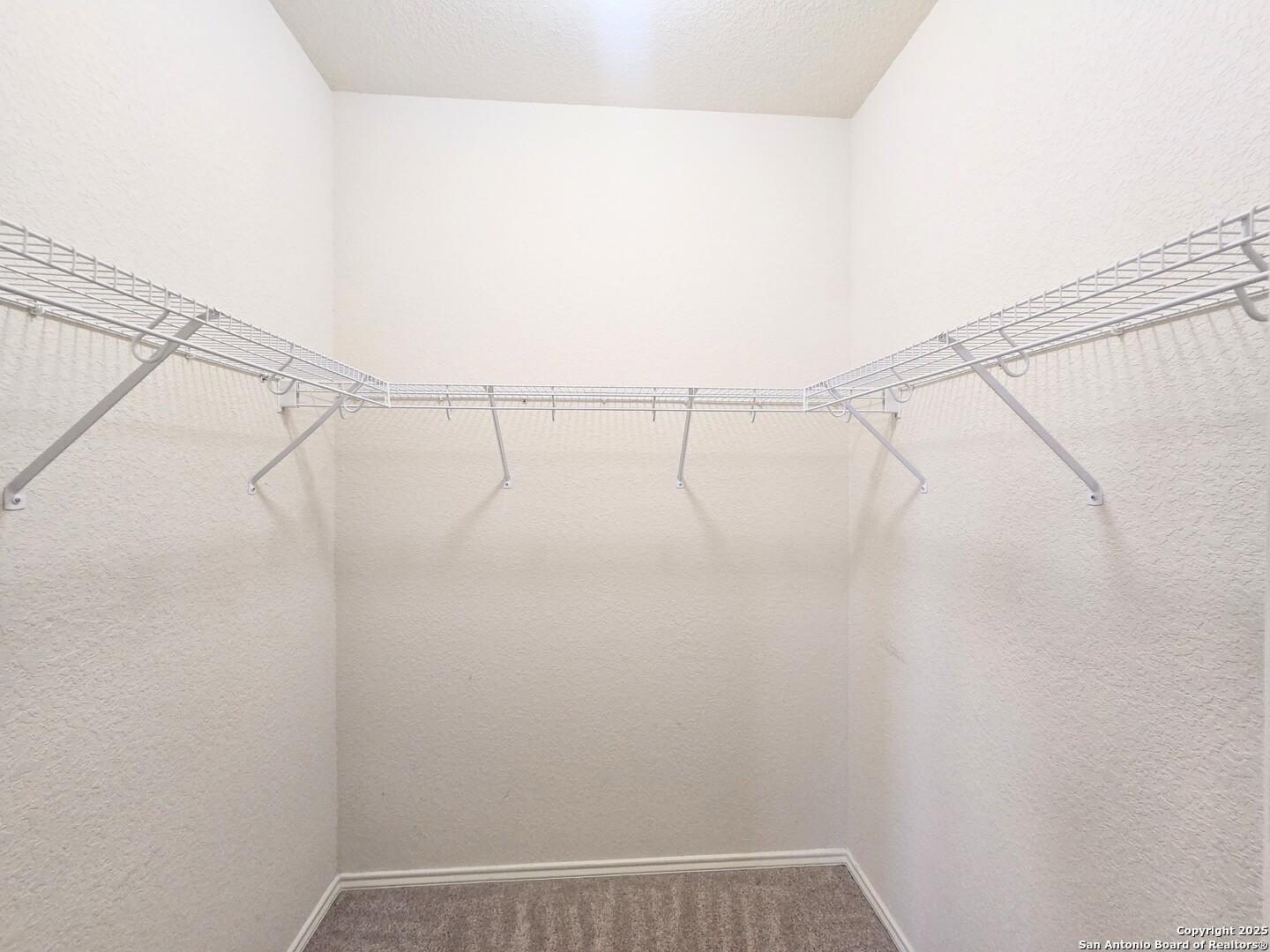 2711 Skybound San Antonio, TX 78245 - Photo 19 of 23 a view of a room