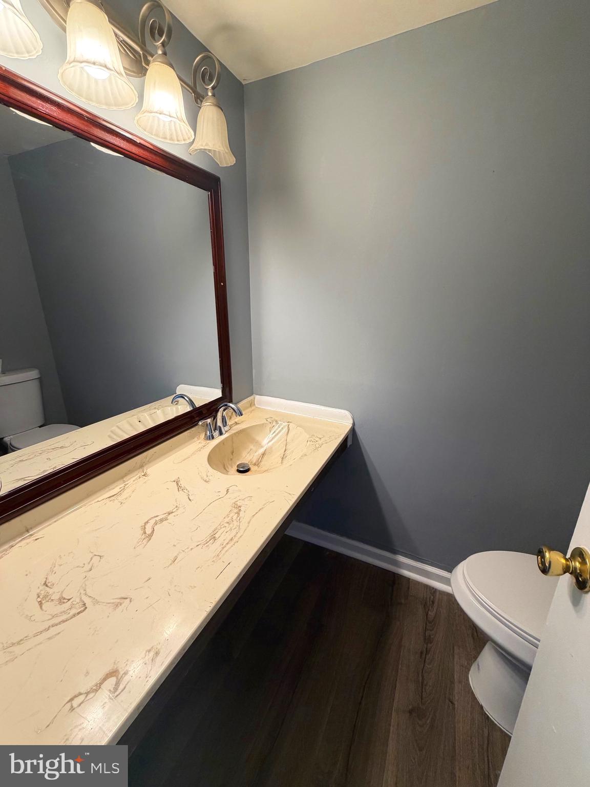 2346 Sun Valley Circle, Unit 2A Silver Spring, MD 20906 - Photo 7 of 21 a close up of a mirror