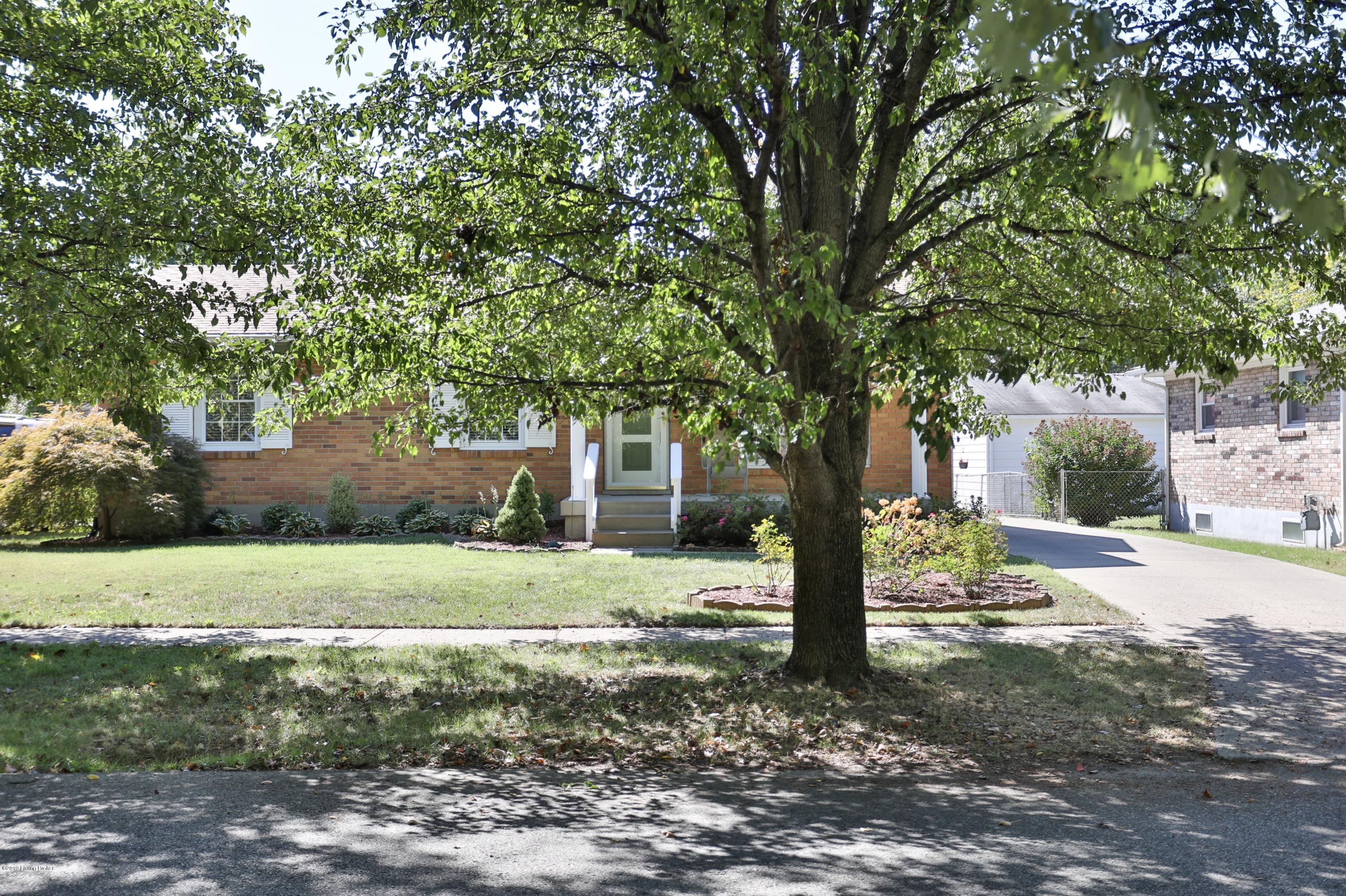 1052 Runell Road Louisville, KY 40214 - Photo 31 of 39 1-04